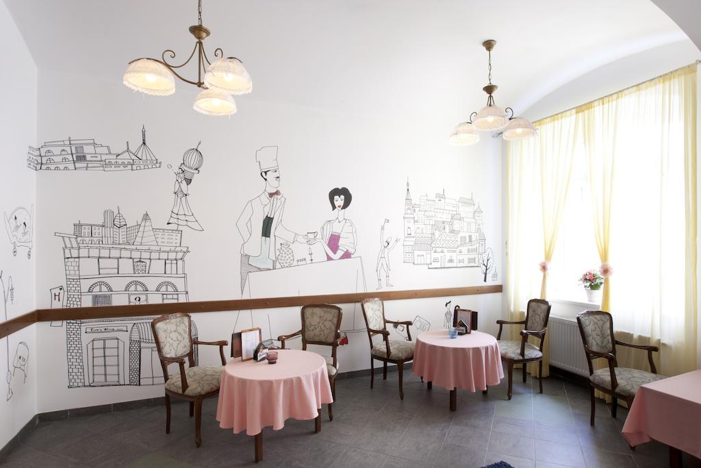 Eurowings Hotel Praag Buitenkant foto