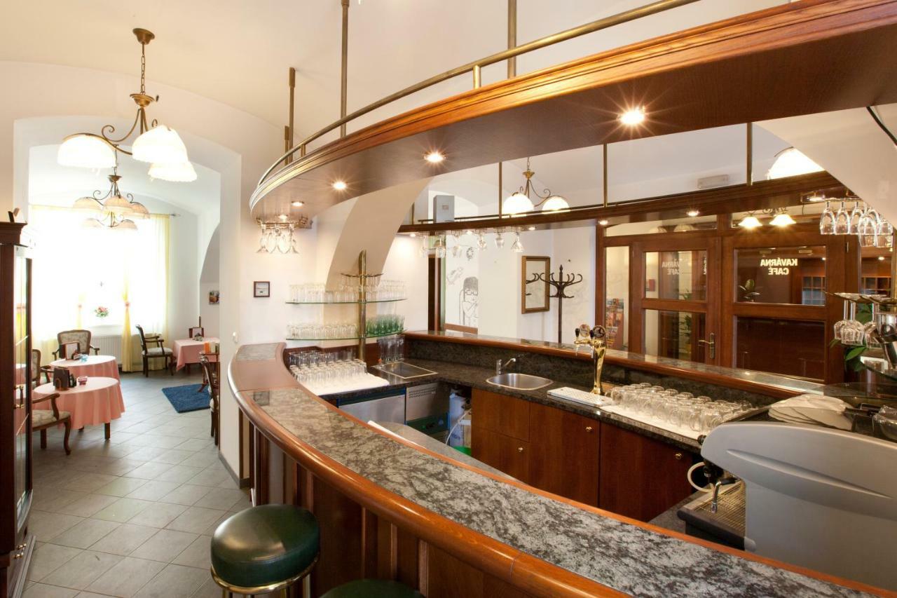 Eurowings Hotel Praag Buitenkant foto